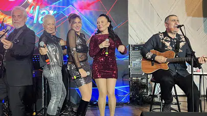 Metin Özülkü'den gülümseten itiraf: O şarkıyla beyaz eşya aldık