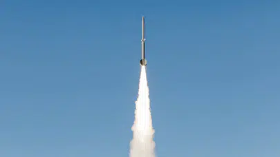 Type 055’ten tarihi atış: Hipersonik gemisavar füzesi YJ-20'yi ateşledi!