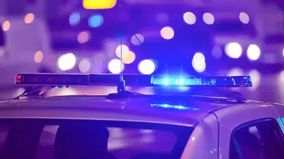 Trafikte şov pahalıya patladı...Usulsüz çakara rekor ceza!