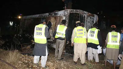 Hindistan’da geceyi yutan kaza: 21 yaralı, 9 kayıp!