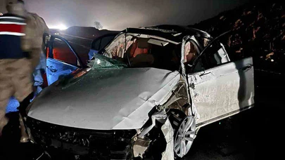 Bir anda kontrolden çıktı: Diyarbakır'da takla atan otomobil can aldı!