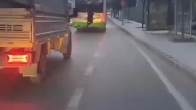 1 dakikada 2 tehlike... Bursa trafiğinde ‘Ölümle dans’ anları kameraya yakalandı!