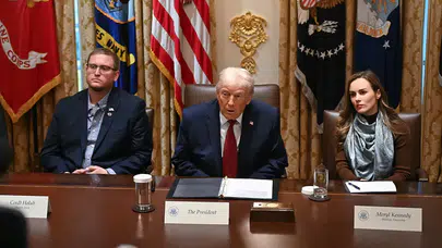 Trump yeniden formunda: Basın toplantısında gergin anlar gündeme oturdu!