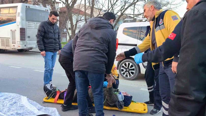 Bursa'da yürek burkan kaza! Genç sürücü annesinin elini bırakmadı