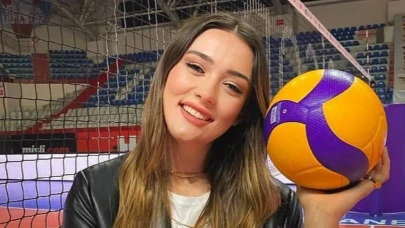 Zehra Güneş’in Transferinde Büyük Sürpriz! VakıfBank ve Fenerbahçe Kapışıyor, Karar An Meselesi!