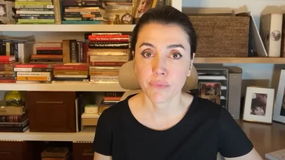 Edebiyatçı Azra Kohen Kimdir, Kaç Yaşında, Evli mi, Çocuğu Var mı, Eserleri Neler?