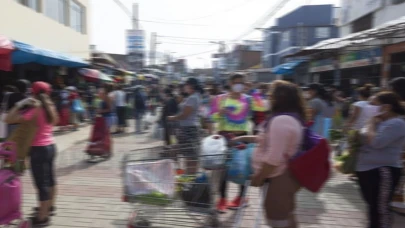 Alışveriş merkezinin çatısı çöktü: 8 ölü, 80 yaralı