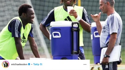 Essien Eski Hocası Mourinho'ya Sahip Çıktı! Paylaştığı Fotoğrafla Desteğini Gösterdi