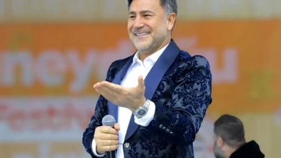 Türkücü İzzet Yıldızhan'dan Elon Musk'a Tebrik: "Tebrikler Beni Geçtin"