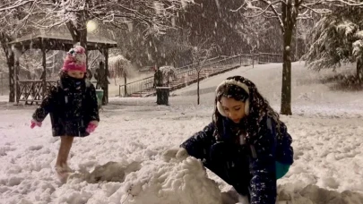 Okullar Kaç Gün Tatil Edilecek? İstanbul Valiliği Kar Tatili Kararını Açıkladı!