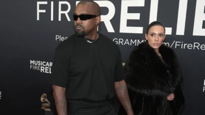 Bianca Censori Grammy’de Ne Yaptı, Neden Kovuldu? Mesleği Ne, Ne İş Yapıyor?