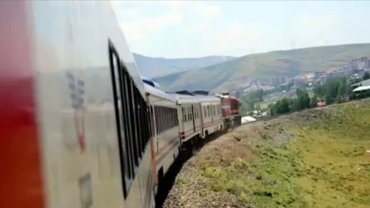 Tahran-Van Treni Sefer Saatleri ve Süresi! Bilet Fiyatları Ne Kadar? Tahran-Van Treni Ne Zaman Seferlere Başlıyor?