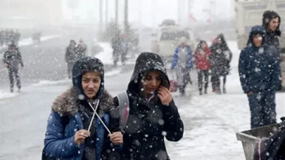 Çanakkale’de Okullar Tatil mi? 20 Şubat İçin Valilikten Açıklama Geldi mi?