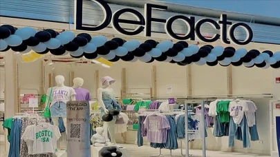 DeFacto'dan Sevgililer Günü için özel koleksiyon