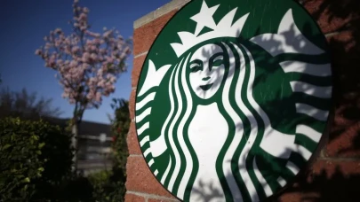 Starbucks'tan Yeni Karar: 1100 Kişi İşten Çıkartılacak! Hangi Şubelerde İşten Çıkartmalar Yapılacak?