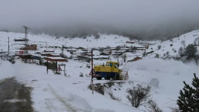 Bugün (19 Şubat) Bayburt Hangi İlçelerde Okul Tatil Edildi?
