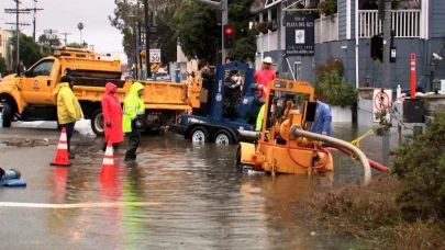 Yangınların ardından şimdi de fırtına ve sel! ABD'nin çilesi bitmiyor