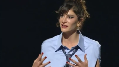 Berrak Tüzünataç gerçekleri itiraf etti! Şöhret için söyledikleri ise şaşkına çevirdi