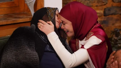 İlayda Alişan ve Piyasa'nın Münevver’i Arasındaki Acı Tesadüf! İkisi de Annesini Kaybetti