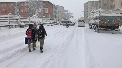 19 Şubat Ankara’da Eğitime 1 Gün Ara mı Verildi? Okullar Tatil Edildi mi? İşte Ankara Valiliği'nin Son Açıklaması!