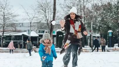 Sakarya 13 Şubat Okullar Tatil mi? Bugün Perşembe Sakarya'da Kar Tatili Olan İlçeler Hangileri?