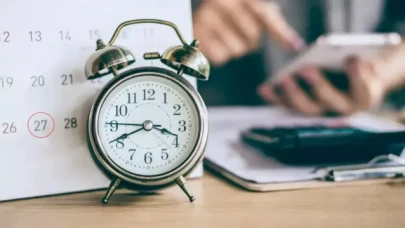 ESNEK ÇALIŞMA SAATLERİ 2025 || Kamu ve Özel Kurumlarda Çalışma Saati Kaç Oldu?