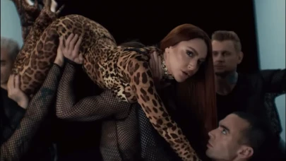 Hadise ve Demet Akalın Arasında Klip Krizi: Sosyal Medyada Neler Yaşandı?