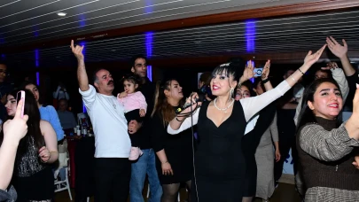 Şahsenem'in İranlı hayranlarıyla buluştuğu unutulmaz geceler