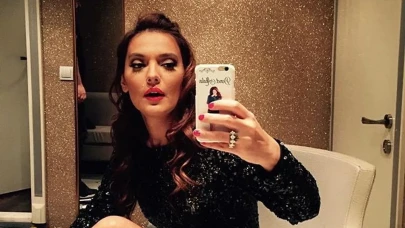 Demet Akalın’dan Sibil Çetinkaya’ya Olay Sözler! Yorumu Sosyal Medyayı Karıştırdı!