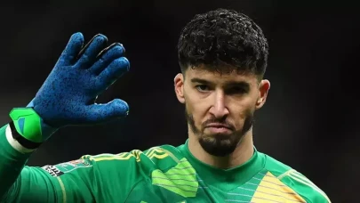 Manchester United - Crystal Palace Maçında Altay Bayındır Sürprizi! Milli Kaleci İlk 11’de Mi?