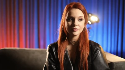 Arya Aryay'dan "Buzdan Soğuk" şarkısına duygusal dokunuş