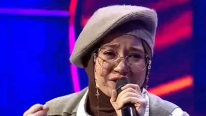 O Ses Türkiye Funda Kimdir? Funda Kayacık Hangi Jüriyi Seçti, Mesleği Ne?