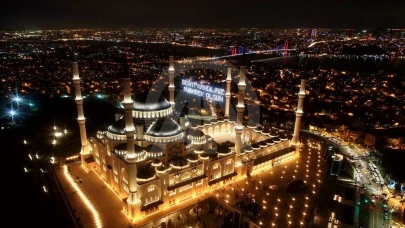 2025 Berat Kandili Ne Zaman, Hangi Güne Denk Geliyor? Berat Kandilinin Anlam ve Önemi Nedir?