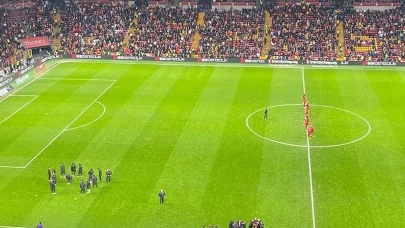 Gökhan Özoğuz’dan Flaş Galatasaray Çıkışı! Bu Skandalı Kimse Durduramayacak mı?