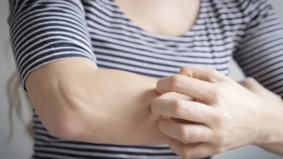 Kaşıntı refleksi hakkında şaşırtıcı gerçekler! Bilim insanları vücudun savunma mekanizmasını keşfetti!