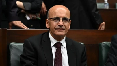 Mehmet Şimşek Dubai'de yatırımcılarla buluşuyor