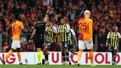Galatasaray - Fenerbahçe Maçı Kırmızı ve Sarı Kart İstatistikleri! Sarı Kartlarda GS Önde!