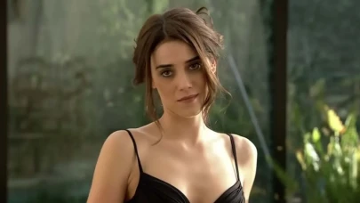 Cansu Dere'nin Kalbini Çalan Yer Neresi, Tatile Nereye Gitti?