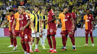 55 Yıl Sonra Yabancı Hakem Derbide: Galatasaray Evinde Geçit Vermiyor, Fenerbahçe Deplasmanda Kaybetmiyor!
