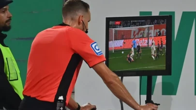 Norveç Futbol Federasyonu'ndan Tarihi VAR Kararı: Kaldırılması Gündemde!