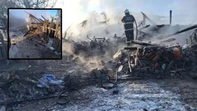 10 kişinin yaşadığı ev küle döndü: 1 ölü, 1 ağır yaralı