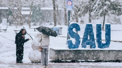 Sakarya’da 21 Şubat’ta Okullar Tatil Mi? Valilikten Son Dakika Kar Tatili Açıklaması!