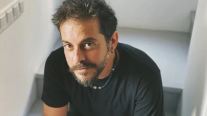 Ahmet Sesigürgil kimdir? eşi kim, kiminle evli? çocuğu var mı, boşandı mı?