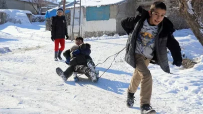 11 Şubat Günü Çanakkale’de Okullar Tatil Mi Edildi? Valilik Açıklaması Geldi Mi?