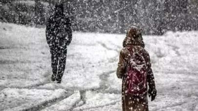İstanbul'da Yeni Kar Uyarısı: Avrupa Yakasından Sonra Anadolu Yakasında da Okullar Tatil Edilecek mi?