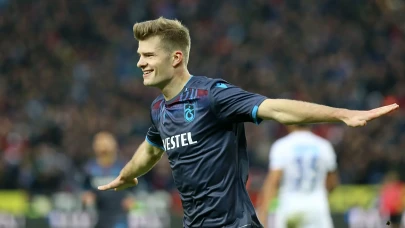 Golcü Yıldız Alexander Sörloth Rakip Saflarına Geçiyor: Atletico Madrid ile Anlaşma Tamam, Sıra Golcüyü İkna Etmekte!