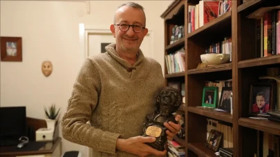 Usta Oyuncu Naşit Özcan Beyin Kanaması Geçirdi! Sağlık  Durumu Nasıl?