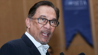 Malezya Başbakanı Enver İbrahim Kimdir, Kaç Yaşında Nereli Siyasi Hayatı ve Biyografisi