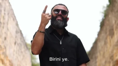 Turabi Müzik Dünyasına Girdi! Yeni Şarkısı Dinleyenleri Şoke Etti