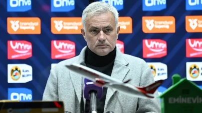 Jose Mourinho'dan Icardi’ye Gönderme, Fenerbahçe’nin Sakatlık Krizi ve UEFA Avrupa Ligi Yorumu
